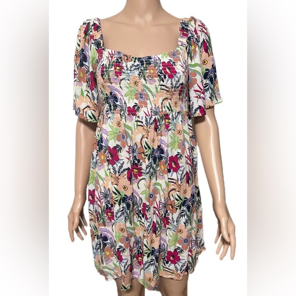 Roxy Dress Size S Floral Smocked Backless Mini Boho Festival Beach Viscose 11/3 - Picture 3 of 10